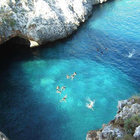Villa Nel Salento - Ampie Camere E Giardino, Fino A 9 Persone Barbarano del Capo エクステリア 写真