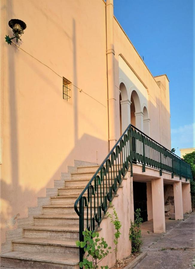 Villa Nel Salento - Ampie Camere E Giardino, Fino A 9 Persone Barbarano del Capo エクステリア 写真