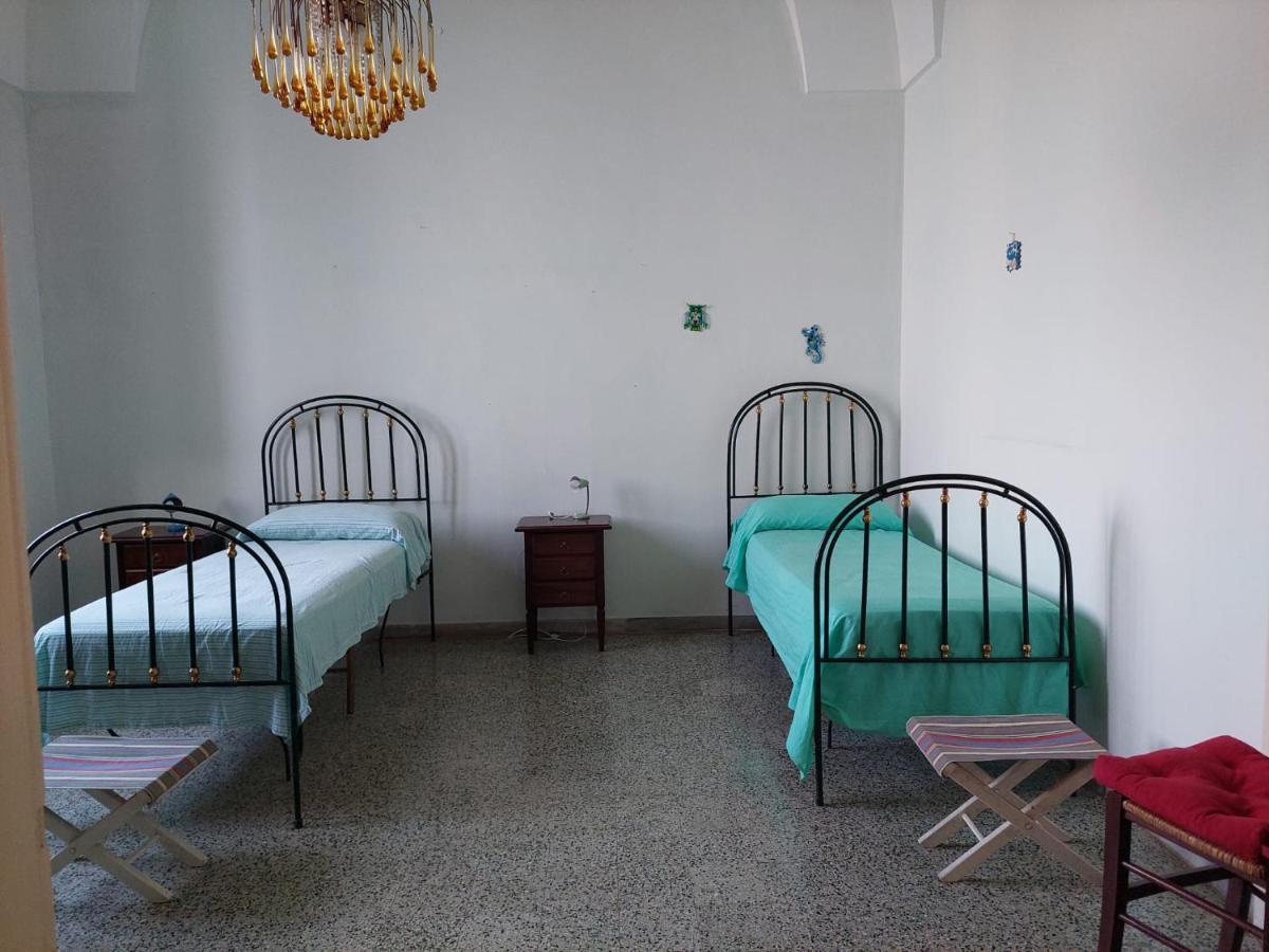 Villa Nel Salento - Ampie Camere E Giardino, Fino A 9 Persone Barbarano del Capo エクステリア 写真