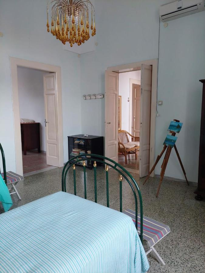 Villa Nel Salento - Ampie Camere E Giardino, Fino A 9 Persone Barbarano del Capo エクステリア 写真