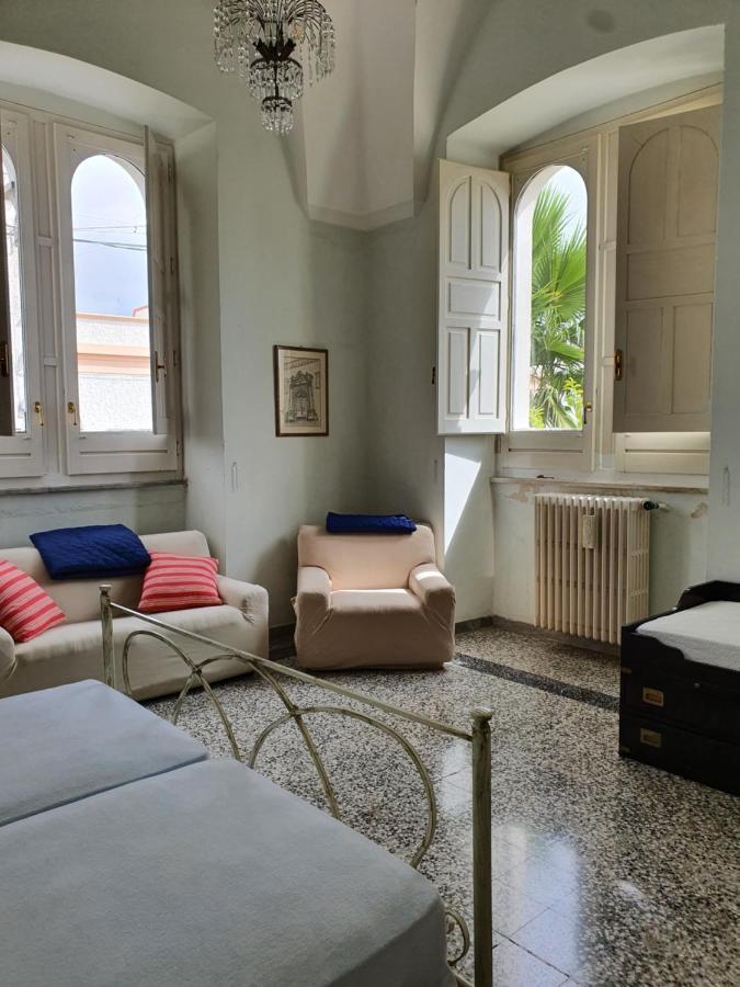 Villa Nel Salento - Ampie Camere E Giardino, Fino A 9 Persone Barbarano del Capo エクステリア 写真